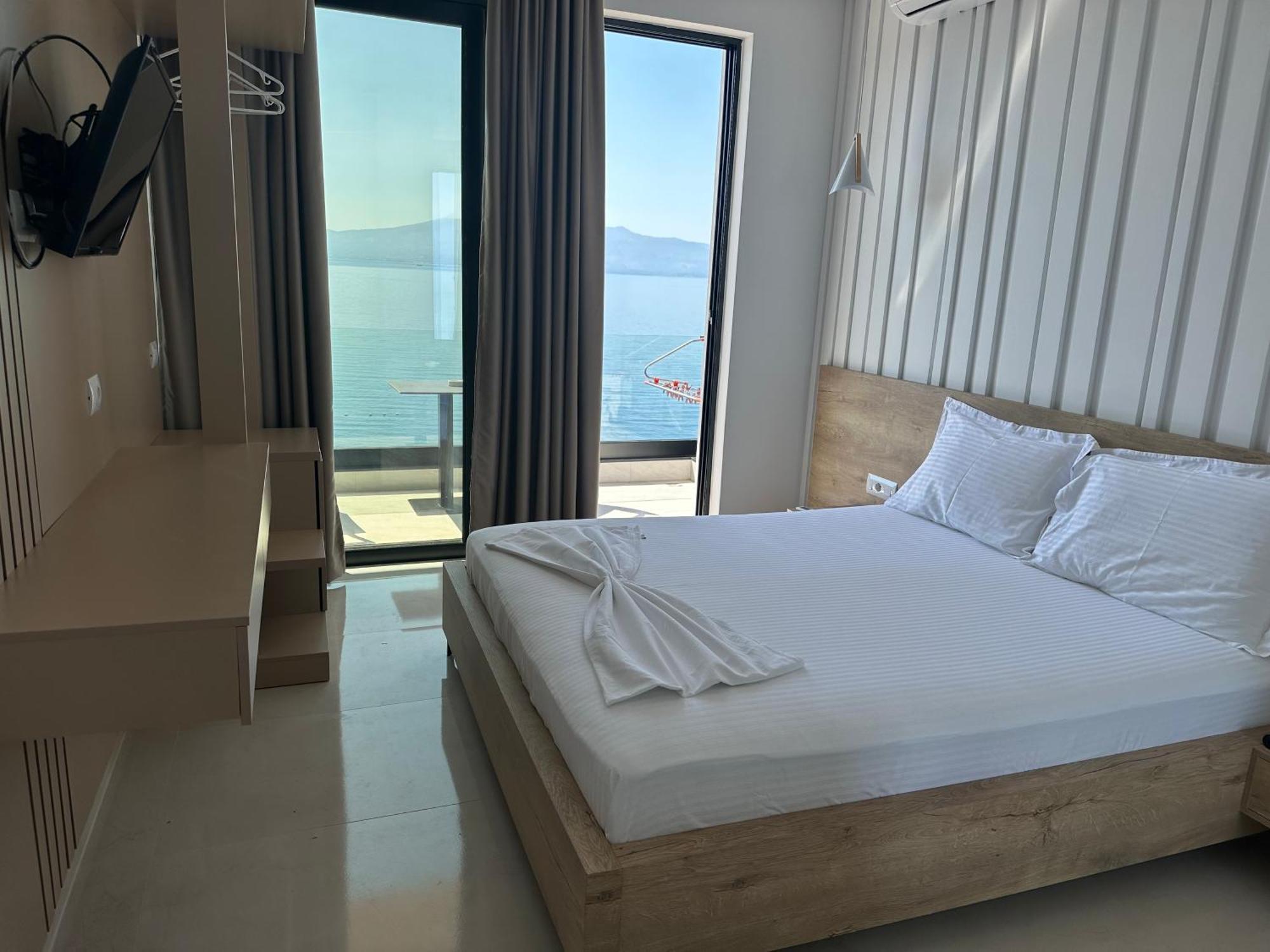 Villa Xhefri 2 Sarande Exterior photo